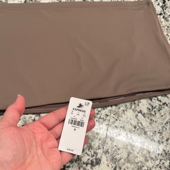 EXPRESS BODY CONTOUR HIGH COMPRESSION CROPPED TUBE TOP - Picture 11 of 11